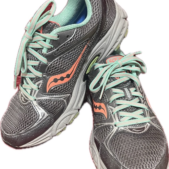 Saucony Women's Grey Running Shoes size 10 WIDE EUC - Picture 5 of 8